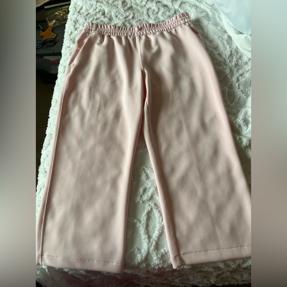 Lululemon Softstreme High-Rise Straight Leg Crop